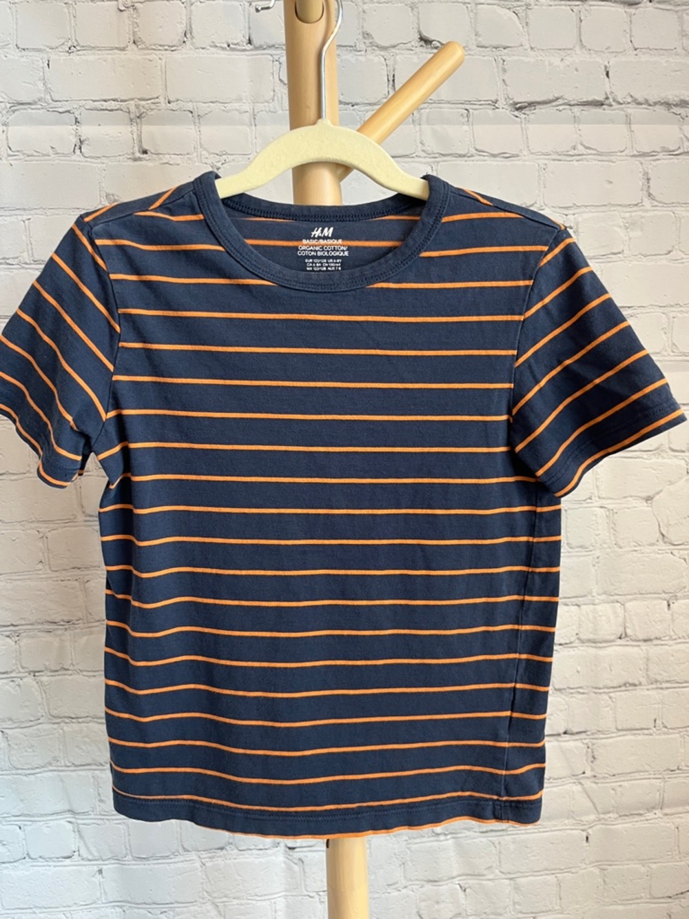 ⭐️⭐️ PICK 5 / $20 H&M Boys Crew Tee